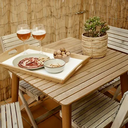 - Con Terraza A 1 Minuto De La Plaza Mayor Appartement